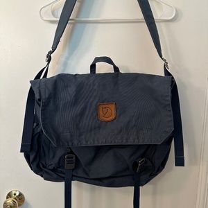 Fjallraven Ornskoldsvik Messenger Bag